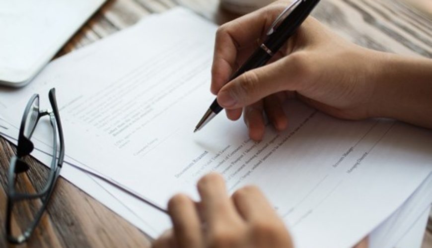 Hồ sơ vay vốn ngân hàng gồm những gì?